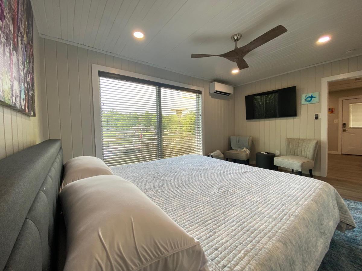 Canary Lake Cottage W/Hot Tub At Sam'S Pizza 温泉城 外观 照片